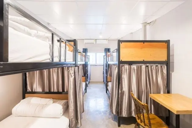 Bed in 8-Bed Mixed Dormitory Room