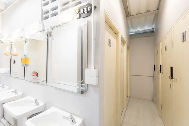 İki Ayrı Yataklı Oda (Shared Bathroom)
