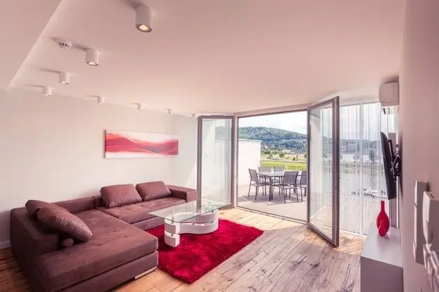 Superior Apart Daire, Göl Manzaralı (Terrace 30m²)