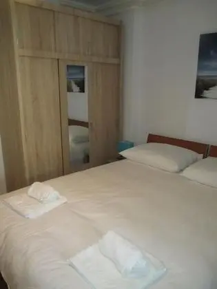 Superior Apart Daire, 2 Yatak Odası, Bahçe Manzaralı