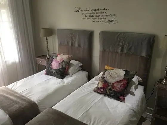 Luxury İki Ayrı Yataklı Oda