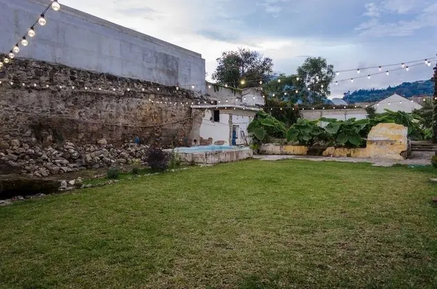 Üç Kişilik Oda, Birden Çok Yatak, Sigara İçilmez