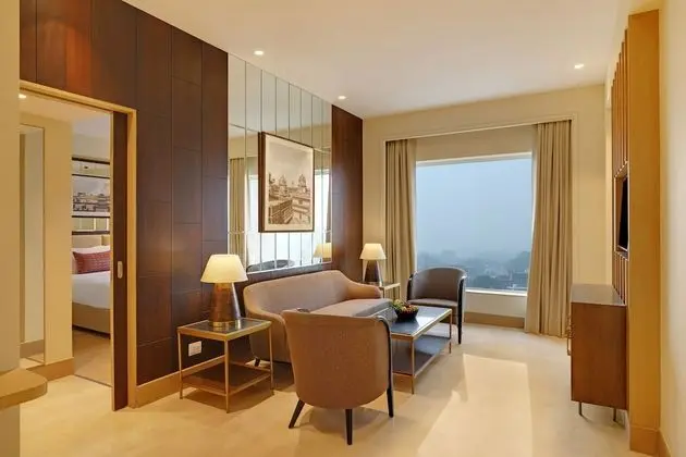 Suite Room