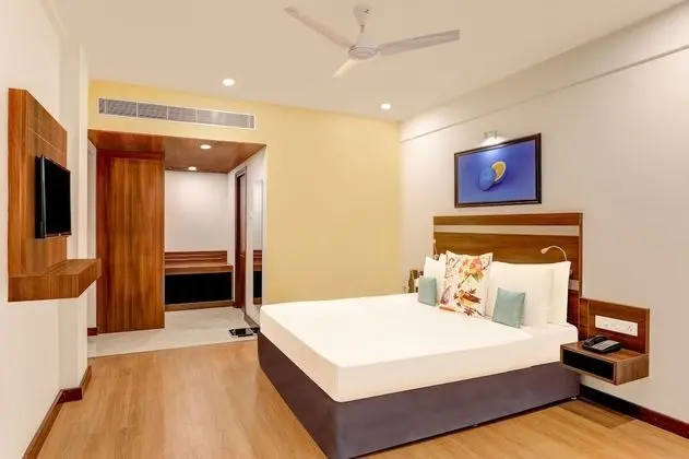 Studio Room
