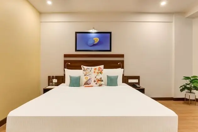 Studio Room