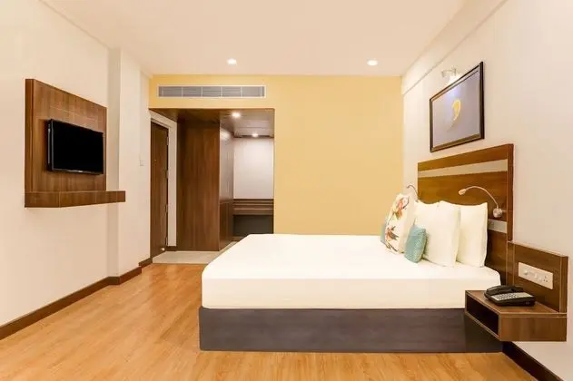 Studio Room