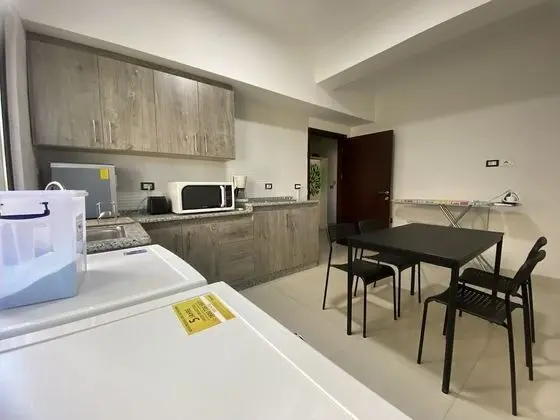 Basic Tek Büyük Yataklı Oda