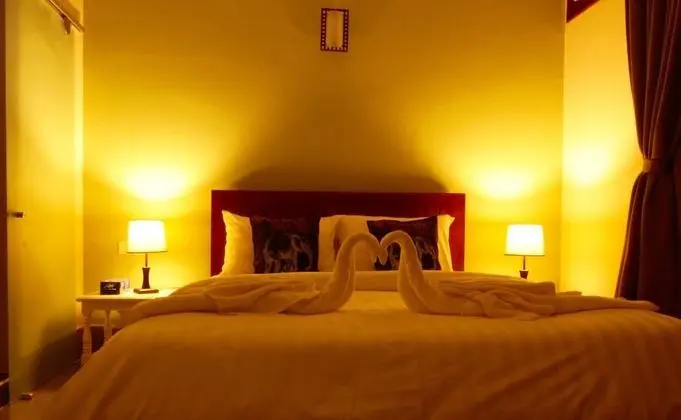 Deluxe Tek Büyük veya İki Ayrı Yataklı Oda