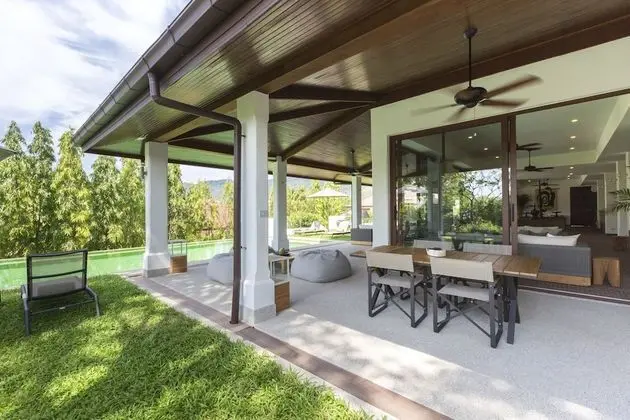 Deluxe Villa