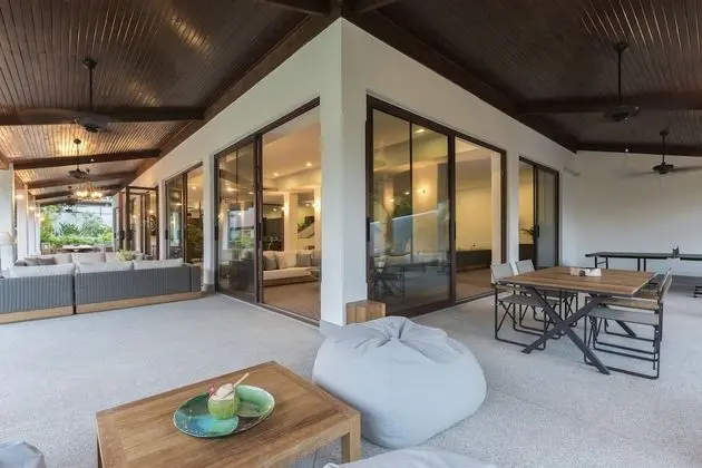 Deluxe Villa