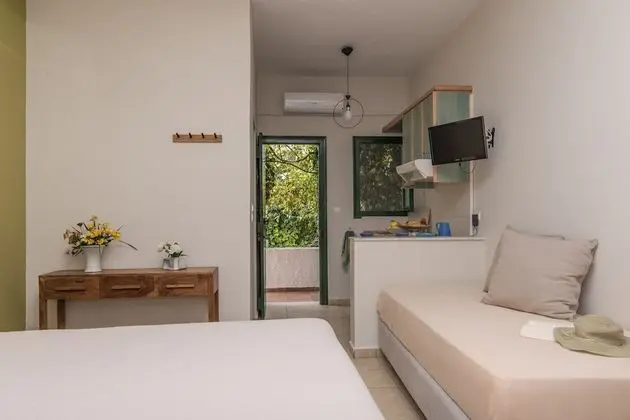 Standard Stüdyo, Kısmi Deniz Manzaralı