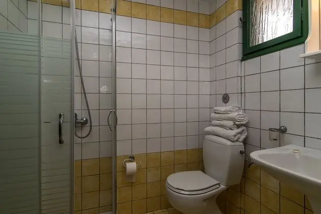 Standard Stüdyo, Kısmi Deniz Manzaralı
