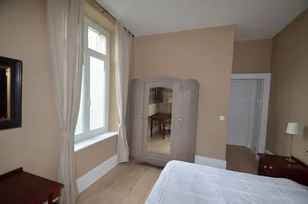 Tek Büyük Yataklı Oda, Balkon
