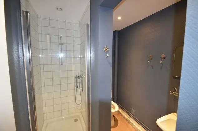 Tek Büyük Yataklı Oda, Balkon