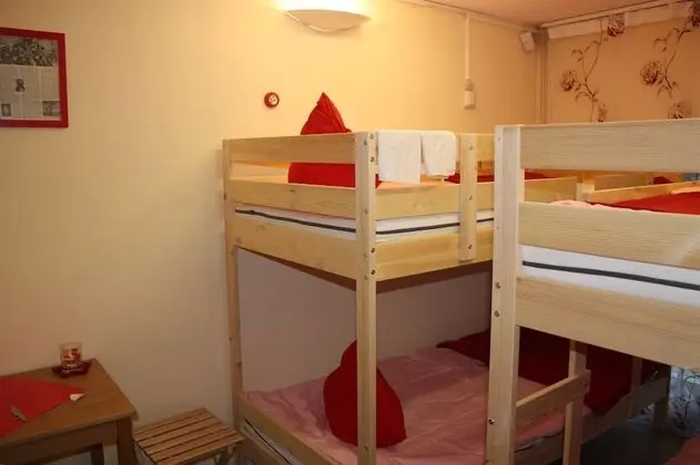 Economy Dört Kişilik Oda (Bed in 4-Bed Room )
