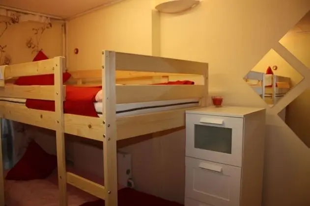 Economy Dört Kişilik Oda (Bed in 4-Bed Room )