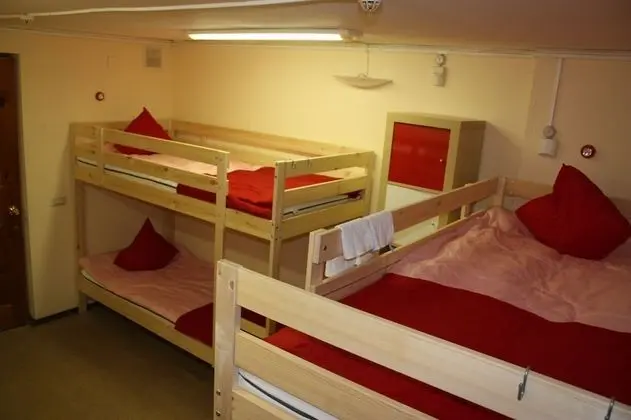 Economy Ortak Ranzalı Oda, Karma Ranzalı Oda, Ortak Banyo