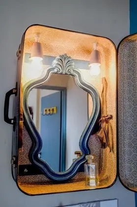 Tek Büyük Yataklı Oda (Sac a mains)