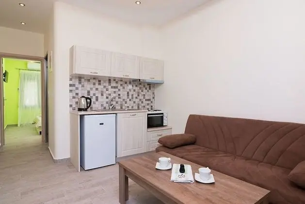 Deluxe Apart Daire, Sigara İçilmez