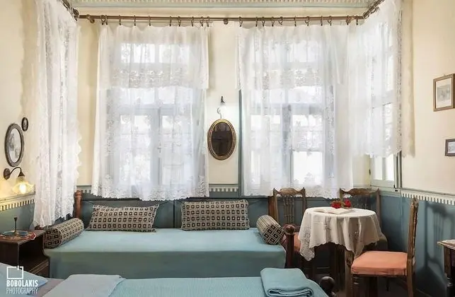Dört Kişilik Oda