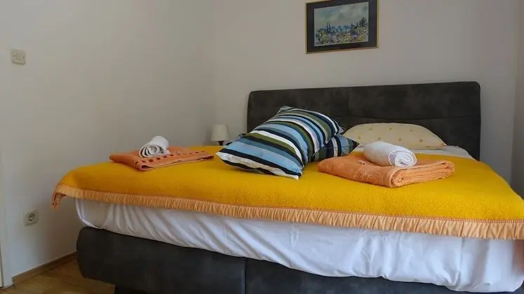 Apart Daire, Bahçe Manzaralı (3)