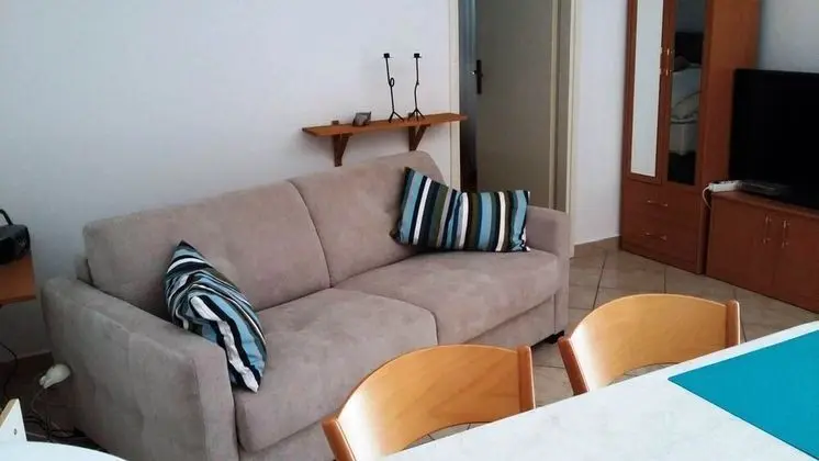 Apart Daire, Bahçe Manzaralı (3)