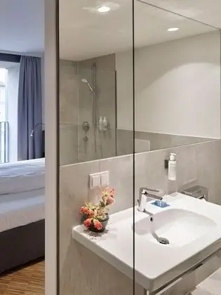 Tek Büyük Yataklı Oda (Large)