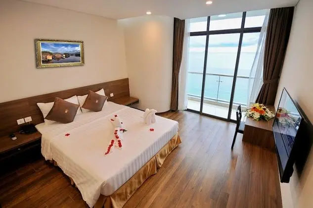 Deluxe Oda, Balkon, Deniz Manzaralı