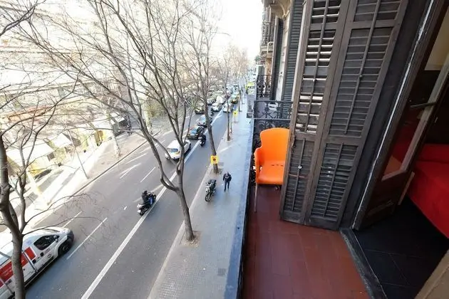 Üç Kişilik Oda
