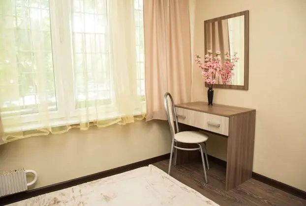 Family Tek Büyük Yataklı Oda