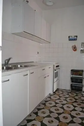 Apart Daire (Lenka - great location & free parking)