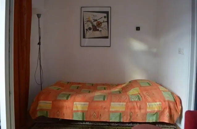 Apart Daire (Lenka - great location & free parking)