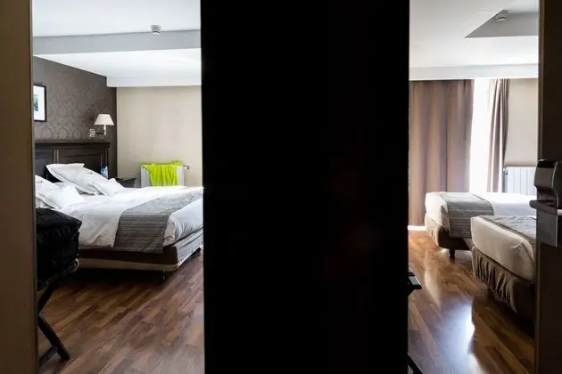 Luxury Üç Kişilik Oda