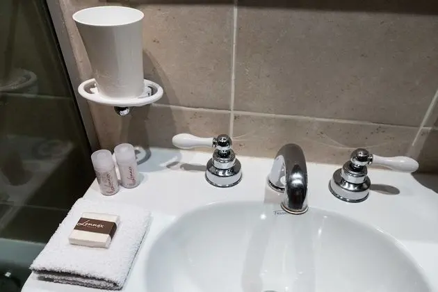 Luxury Üç Kişilik Oda