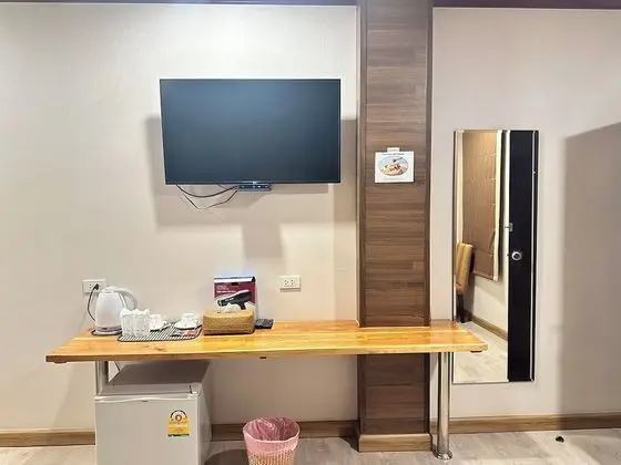 Deluxe Room Lake View