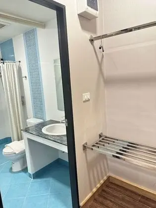 Deluxe Room Lake View