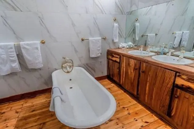 Deluxe Tek Büyük Yataklı Oda, 1 En Büyük (King) Boy Yatak