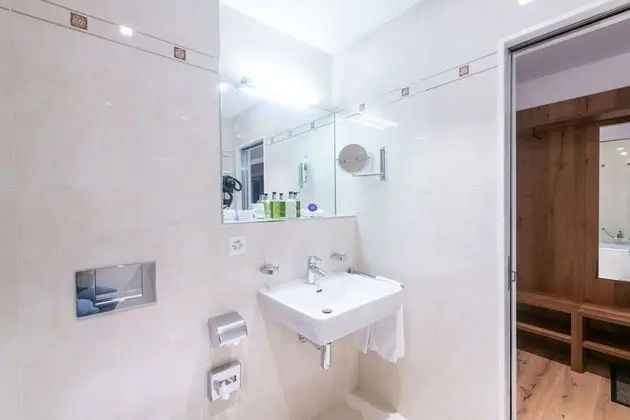 Superior Tek Büyük Yataklı Oda, Balkon
