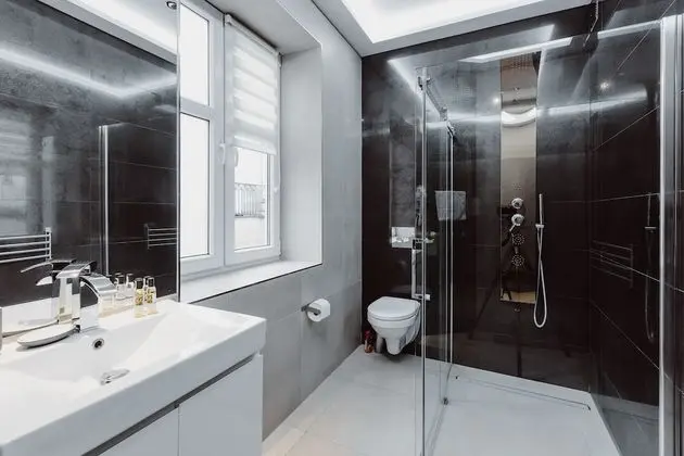 Comfort Tek Büyük Yataklı Oda, 1 Büyük (Queen) Boy Yatak ve Çekyat, Özel Banyo