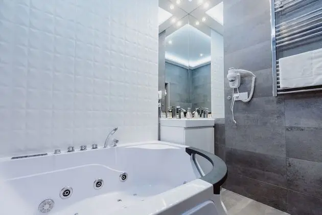 Deluxe Apart Daire, 1 Büyük (Queen) Boy Yatak ve Çekyat, Sıcak Su Küveti