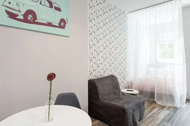 Comfort Tek Büyük Yataklı Oda, 1 Çift Kişilik Yatak ve Çekyat, Balkon, Park Manzaralı