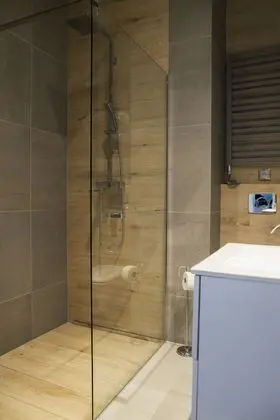 Deluxe Stüdyo Süit, 1 Büyük (Queen) Boy Yatak, Sıcak Su Küveti