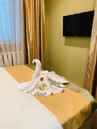 Standard Tek Büyük Yataklı Oda