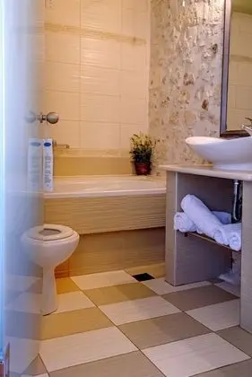 Classic Tek Büyük Yataklı Oda