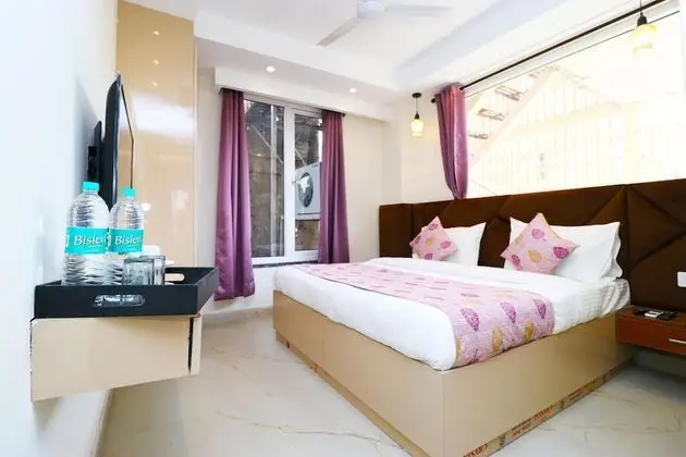 Deluxe Oda, 1 En Büyük (King) Boy Yatak, Sigara İçilebilir, Şehir Manzaralı