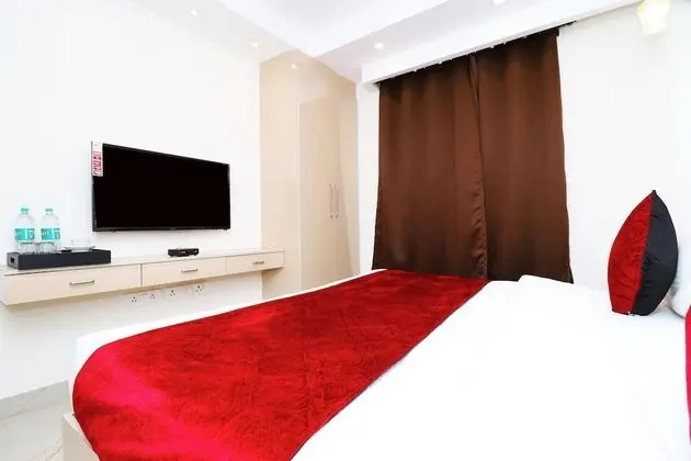 Deluxe Oda, 1 En Büyük (King) Boy Yatak, Sigara İçilebilir, Şehir Manzaralı