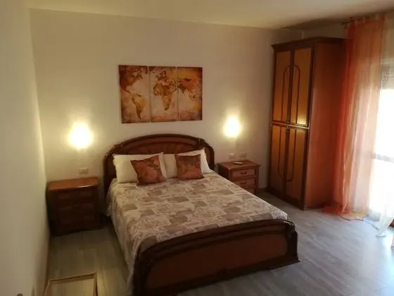 Dört Kişilik Oda (Private External Bathroom)