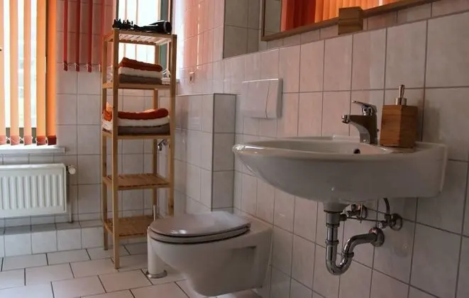 Comfort Apart Daire, Özel Banyo (Kurt-Schumacher-Str. 21 )