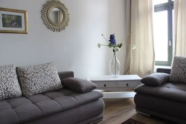 Deluxe Apart Daire, Özel Banyo (Kurt Schumacher Str.21)