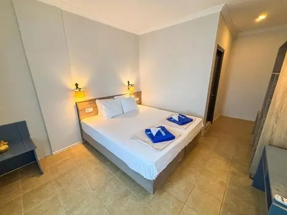 Standart Oda, Deniz Manzaralı, Balkonlu